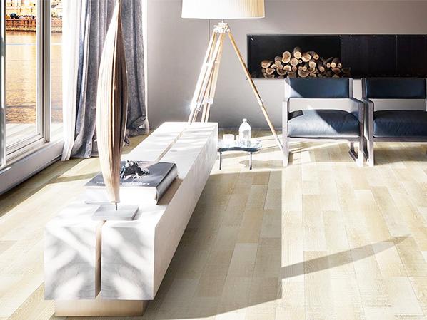 使用地暖的房屋應該使用什麽類型（xíng）的地（dì）板