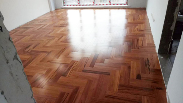 有關實（shí）木地板鋪（pù）設注意（yì）事項